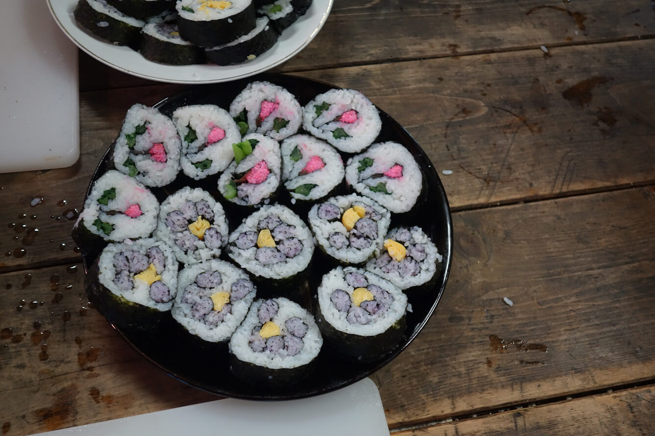  Làm Sushi Hanamaki